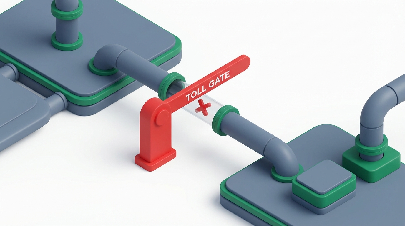 Ecuador subió 900 % el transporte de crudo y la guerra comercial escala. Es como cuando suben el arriendo y el costo de vida al tiempo: tu margen de maniobra desaparece. ¿Está tu bolsillo blindado para el aumento de precios que viene por este choque fronterizo? 🇨🇴📉