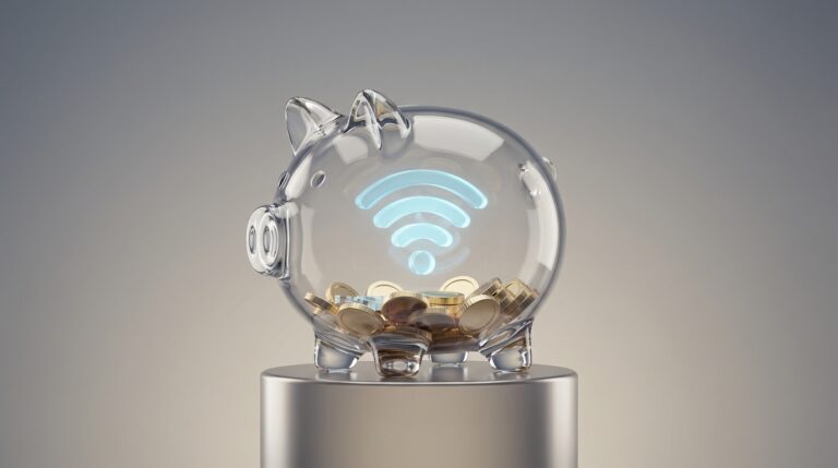 Cuando una emergencia golpea, los gastos de conectividad son lo primero que desajusta el presupuesto de supervivencia. Claro regalará datos a damnificados en Córdoba, recordándonos que la comunicación es un gasto fijo vital. ¿Tienes un fondo de emergencia para mantenerte conectado si tu ingreso se detiene? 🇨🇴💰