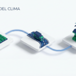 Cuando el clima daña la cosecha, tu mercado se vuelve el doble de caro aunque ganes lo mismo. Si el precio de la yuca y el plátano sube por las lluvias, tu presupuesto mensual se inunda sin previo aviso. ¿Está tu fondo de emergencia listo para absorber estos 'golpes' al fogón? 📉💰